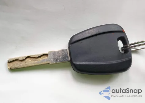 2016 Fiat 500L Urbana Trekking из США, поврежденный, VIN ZFBCFADHXGZ037616